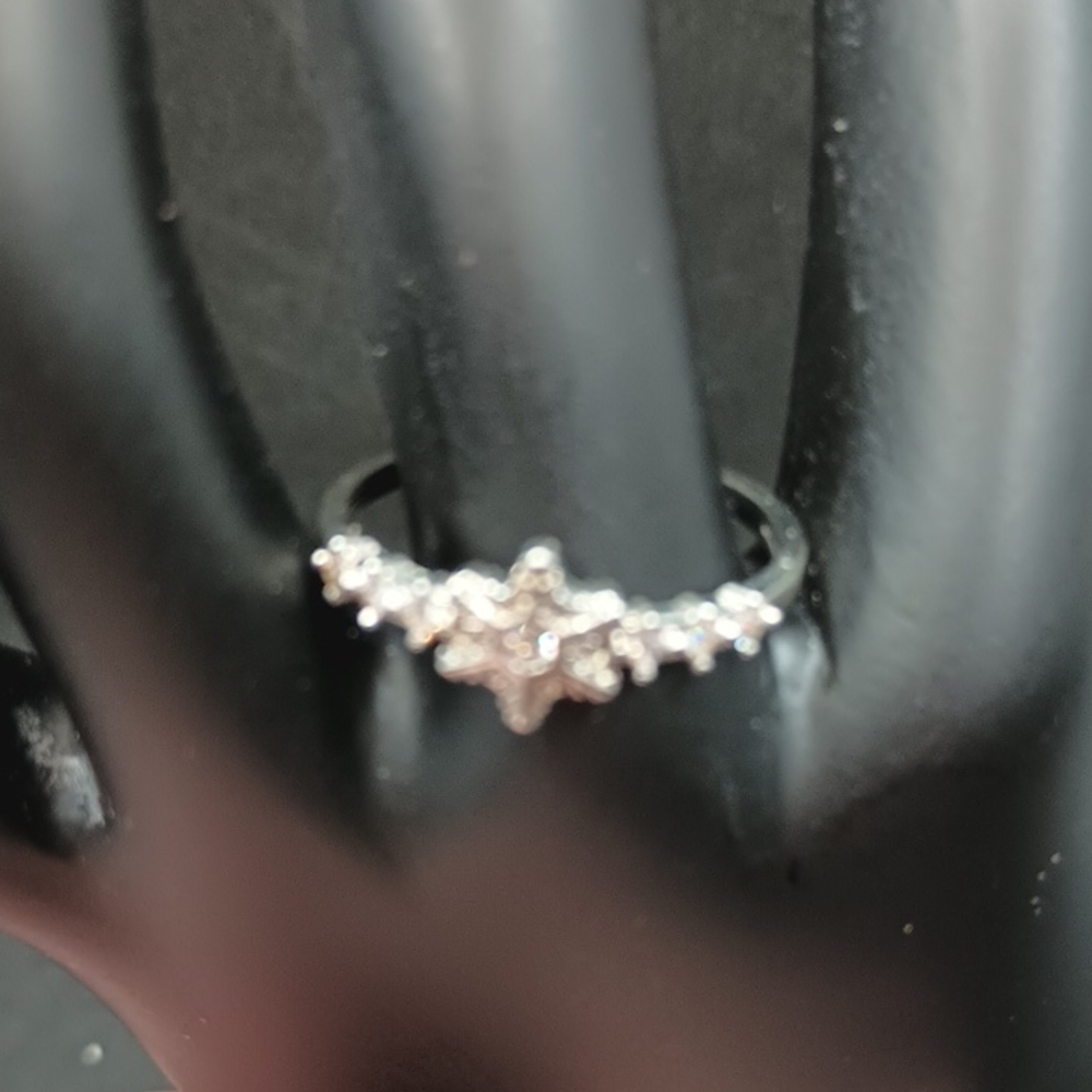 Size 9.5 Silver Tone Snowflake Ring